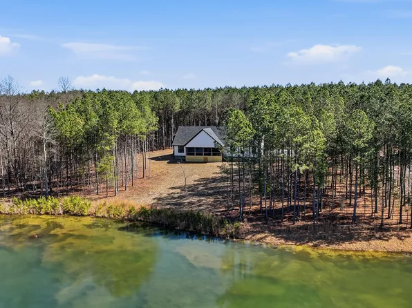 270 Sevier St, Jasper, TN 37347