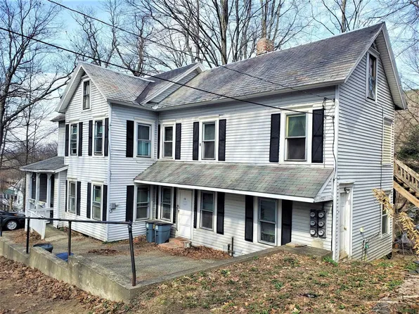 96 South Main Street, Brattleboro, VT 05301