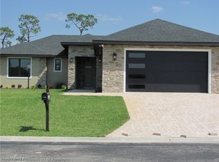 4456 Toussant Dr, Avon Park, FL 33825