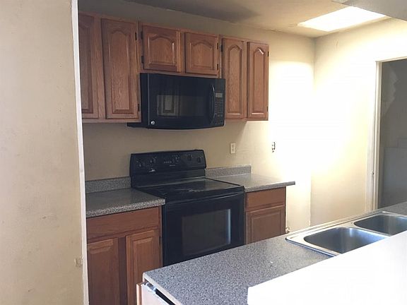 3rd image of 3547 Wilbarger Dr