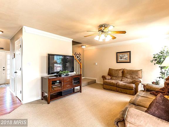 Lovely Family Room
