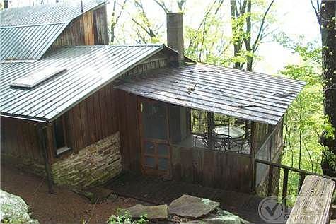 2nd image of 922 Sunset Rock Rd