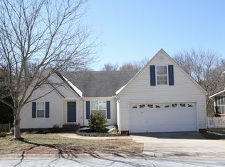 301 Riverside Chase Cir, Greer, SC 29650