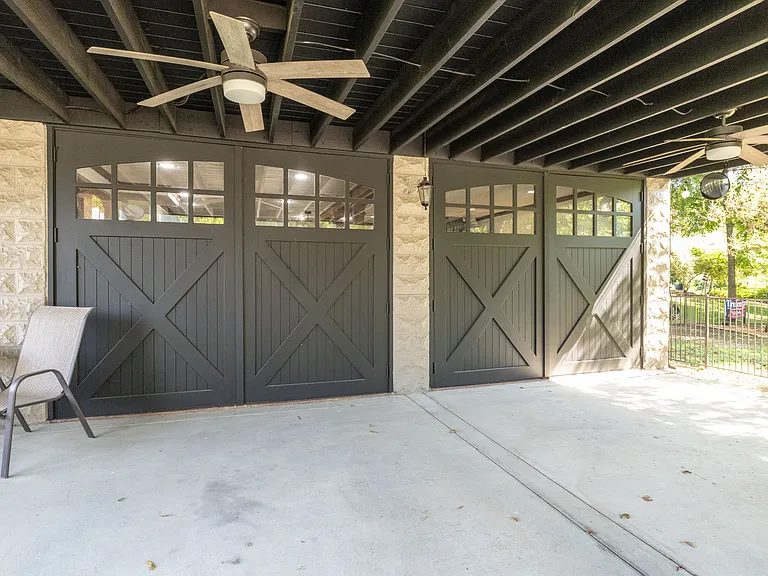 508 W Louisiana St — Photo 16