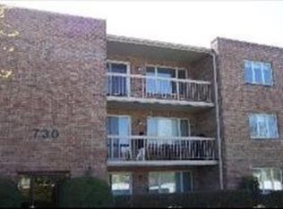730 Sheridan Rd APT 3C, Highwood, IL 60040