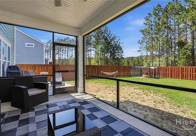 61 Rosemary Bnd — Photo 32