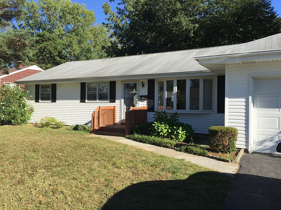 1st image of 53 Red Fox Dr