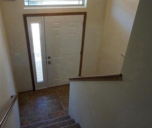 4th image of 1420 Gentry Ln