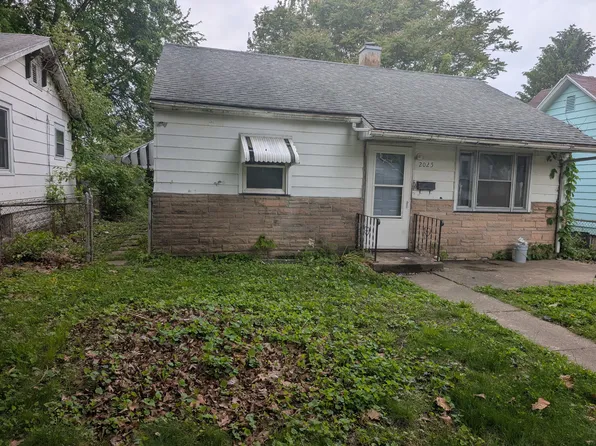 (undisclosed Address), Decatur, IL 62526