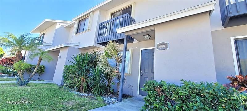 1st image of 5004 Pier Dr