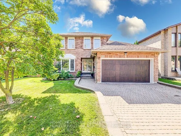 27 Sugarbush Sq, Toronto, ON M1C 3M6