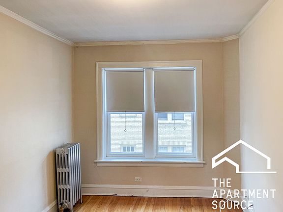3rd image of 1606 W Sunnyside Ave APT 3N