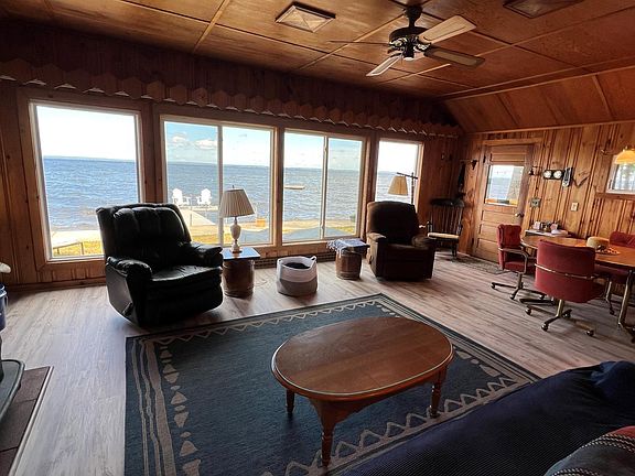 5th image of 36 S Beach St