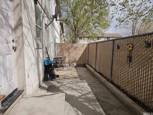 reno-nevada-449131644 picture