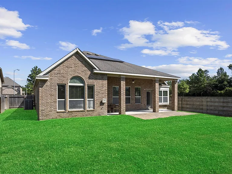 2558 Marufo Vega Dr — Photo 35