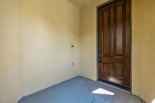 9785 Tallus Gln Photo 1