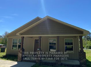 1418 Ontario Dr, Kannapolis, NC 28083