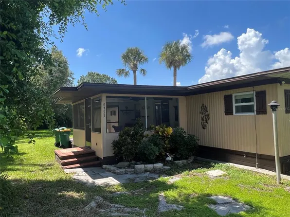 5721 Beechwood St, Punta Gorda, FL 33982