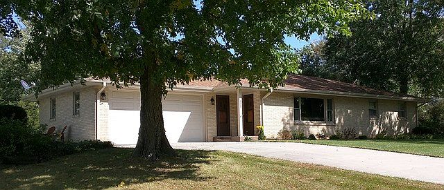1st image of 3110 Golden Prairie Ave