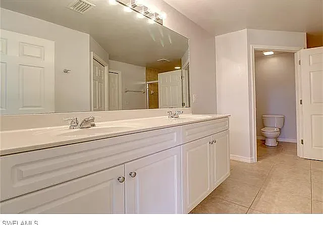 469 Rayford St — Photo 15