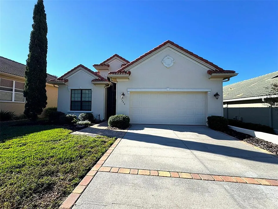 1240 W Diamond Shore Loop