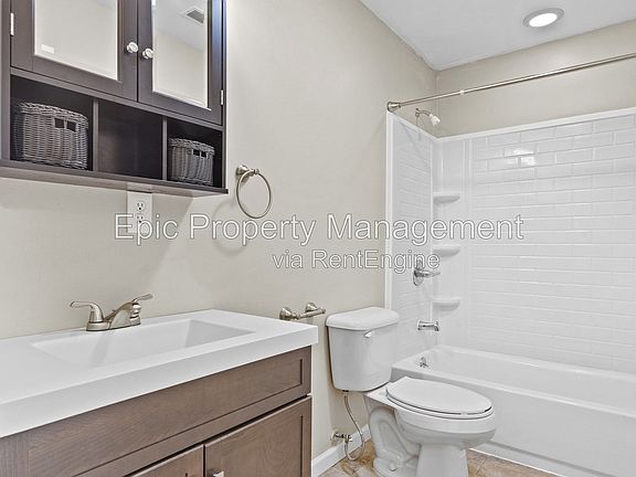 4th image of 4106 Rosalia Ln