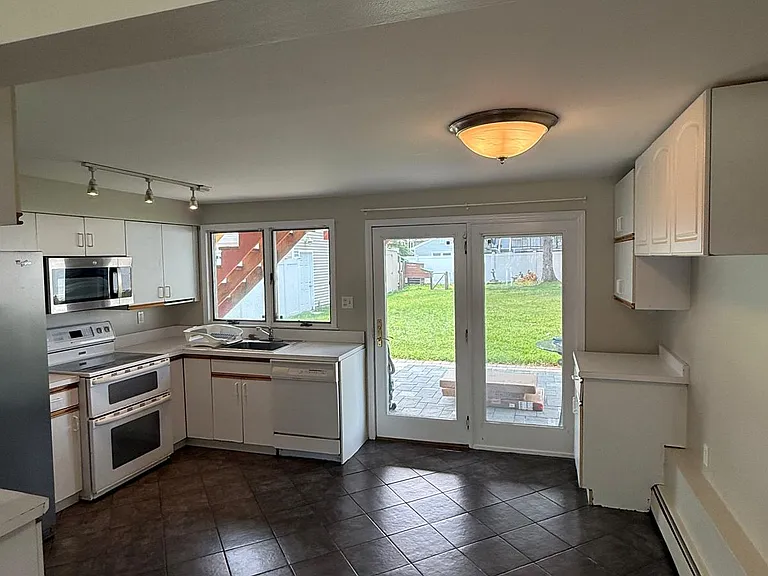 0 Sea Cliff St — Photo 6
