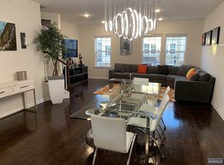 95 Truman Dr, Wood Ridge, NJ 07075