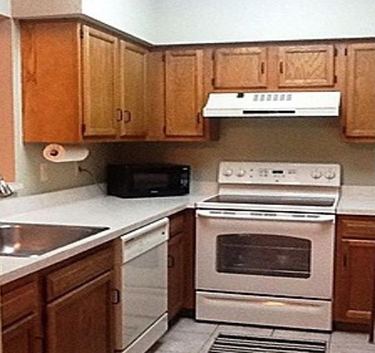 2nd image of 37 Wentworth Rd