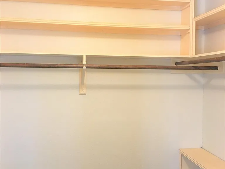 12944 Orion Ct — Photo 23