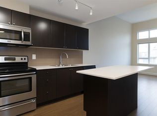 13740 75a Ave #417, Surrey, BC V3W0E8