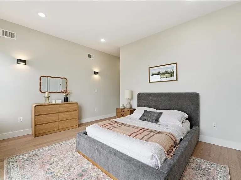 221 Columbia Ave #1 — Photo 5