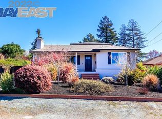 17552 Walnut Rd, Castro Valley, CA 94546
