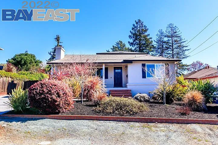 17552 Walnut Rd photo 1