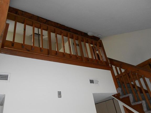 loft style bedroom