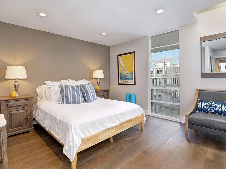 1025 Ocean Avenue — Photo 126