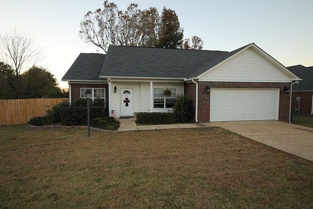 1st image of 108 Shelbi Dr