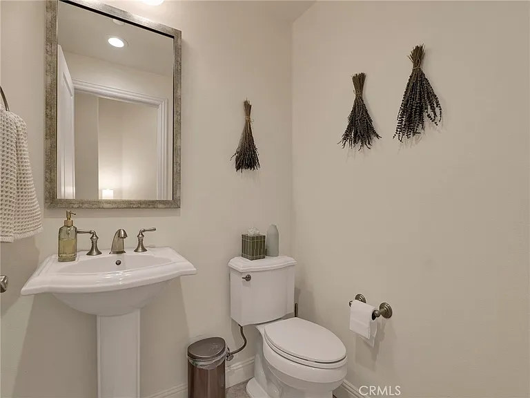 11911 Ancona Way — Photo 28
