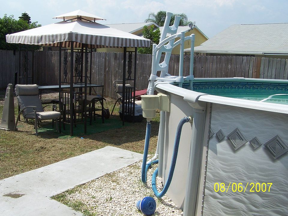 2nd image of 6159 Oak Royal Dr
