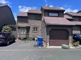 95 Riverbend Dr, North Brunswick, NJ 08902