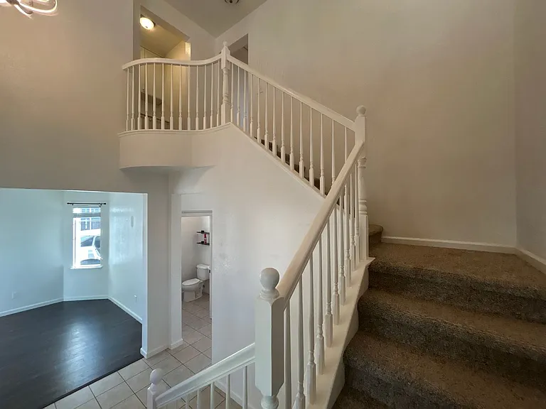 3293 Dewar Ln — Photo 11