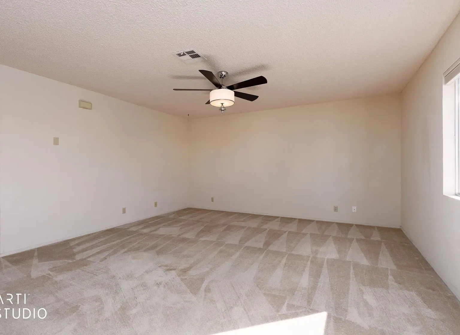421 Mesa Blvd #201 — Photo 4