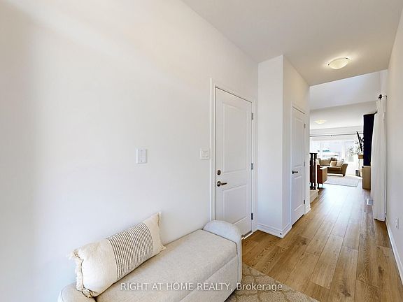 3rd image of 39 Baker Ln