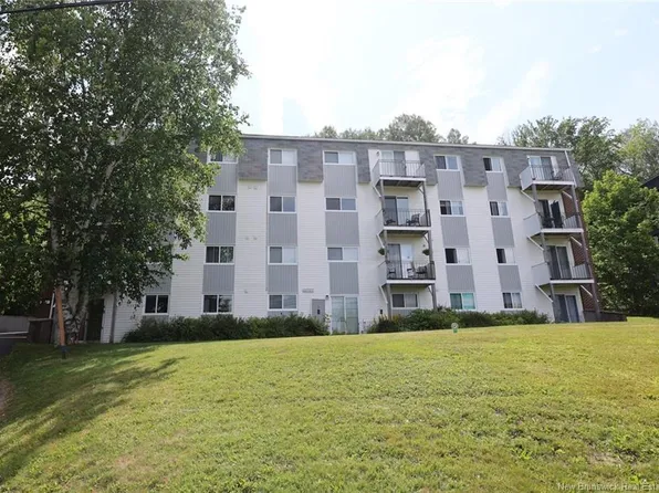 228 Dunns Crossing Rd #18, Fredericton, NB E3B 2A6