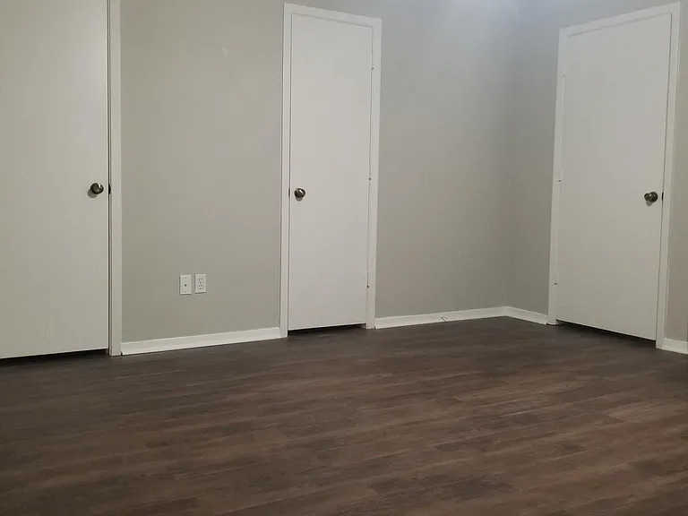 306 Patty Ct — Photo 25