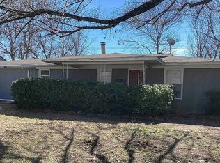 4653 Selkirk Dr, Fort Worth, TX 76109