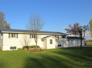 410 West St, Milladore, WI 54454