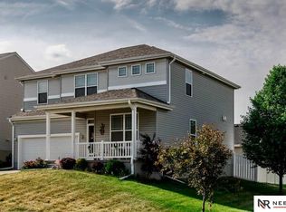 14906 Grebe St, Bennington, NE 68007