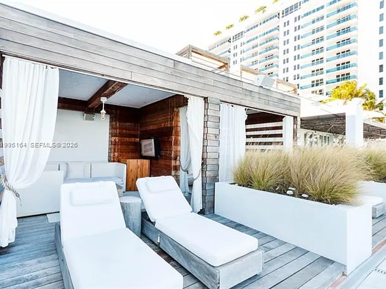 2301 Collins Ave #1507 — Photo 47
