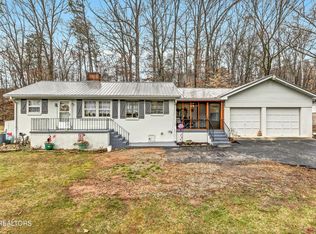 5004 Shady Rd, Strawberry Plains, TN 37871